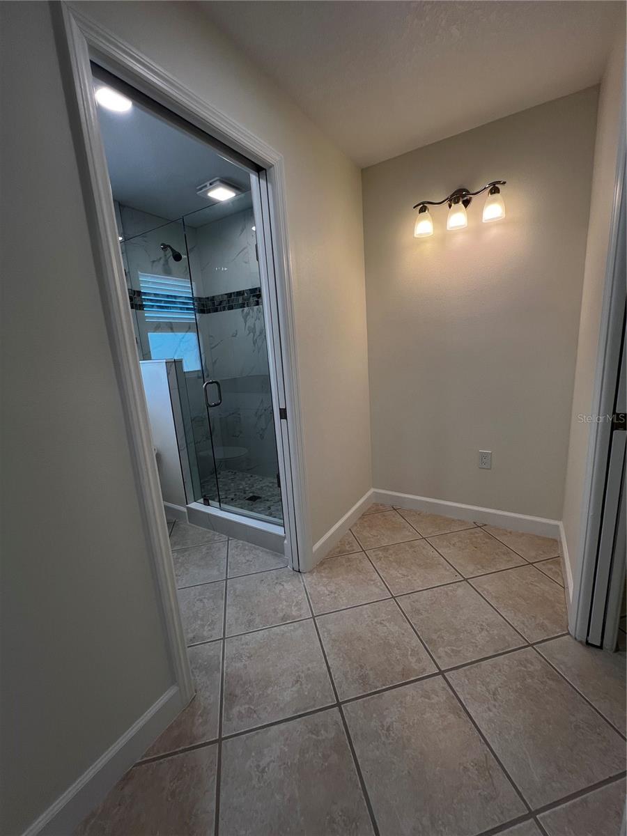 Image 30 of 41 For 137 175th Terrace Drive E B