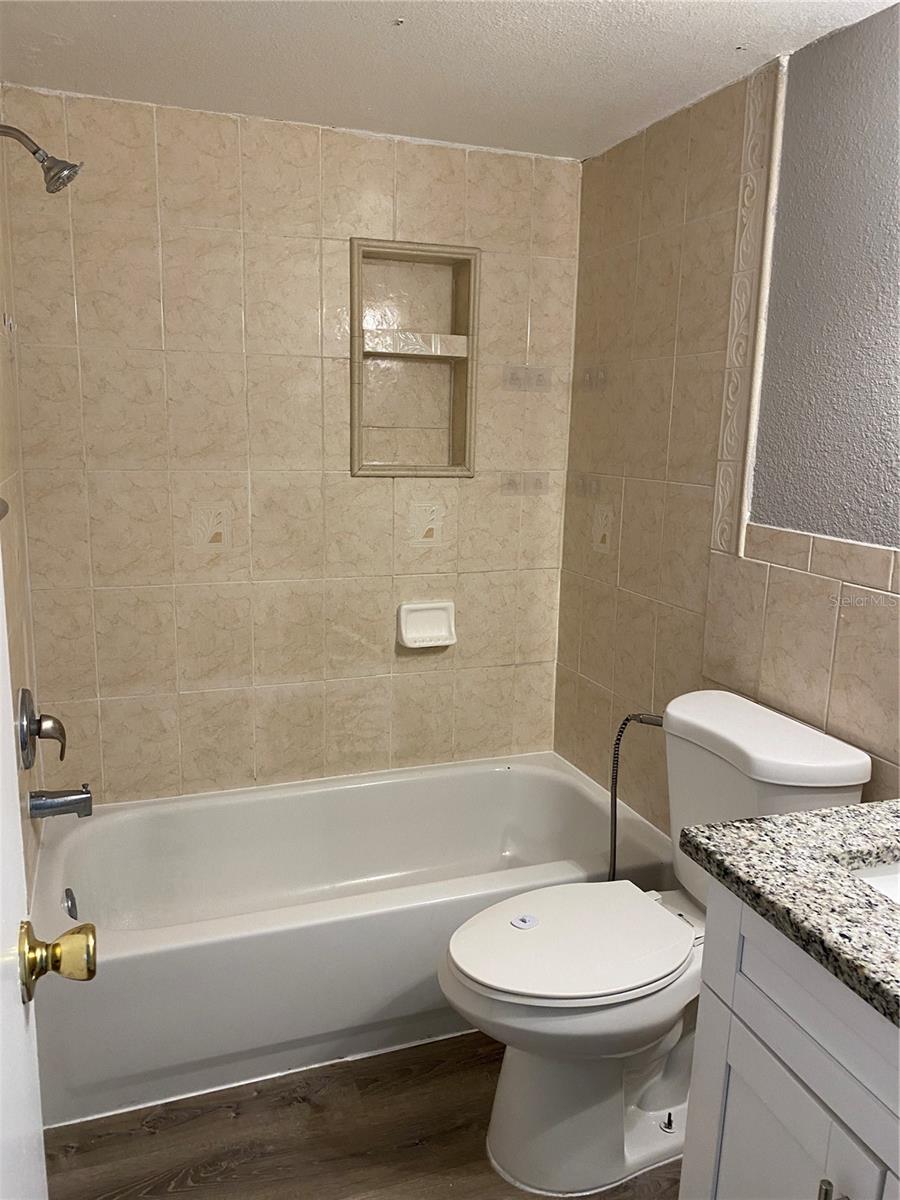 Image 18 of 20 For 7210 Manhattan Avenue 1012