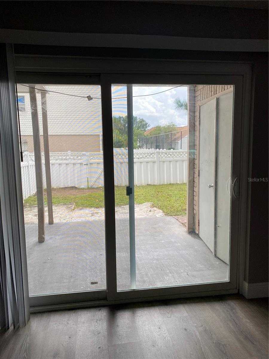 Image 5 of 20 For 7210 Manhattan Avenue 1012