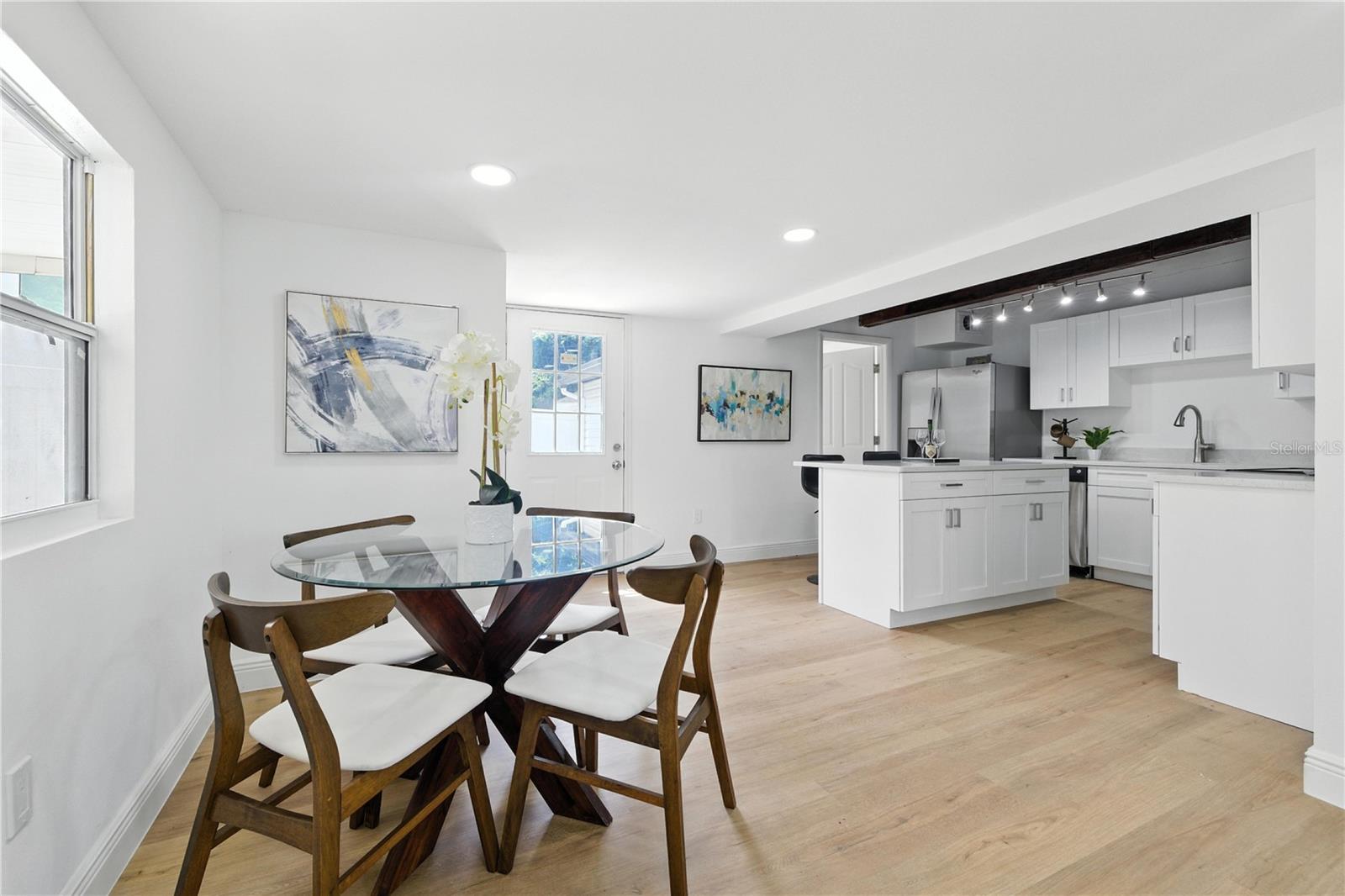 Image 11 of 20 For 6580 10th Avenue Terrace S
