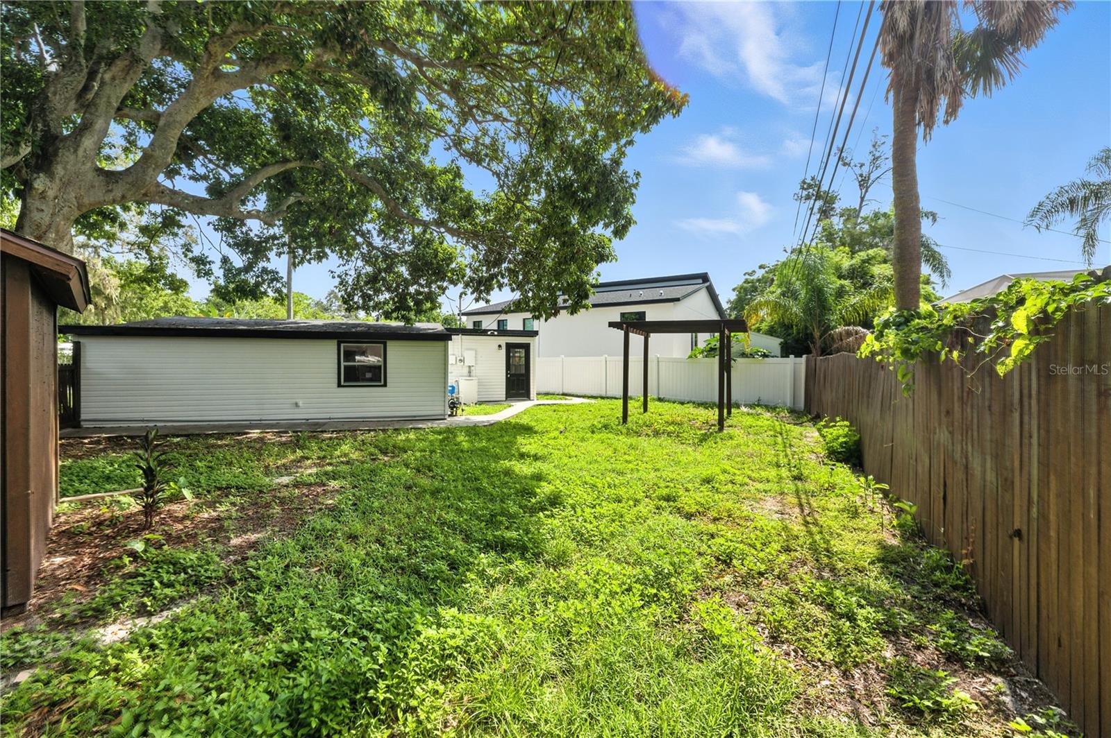 Image 18 of 20 For 6580 10th Avenue Terrace S