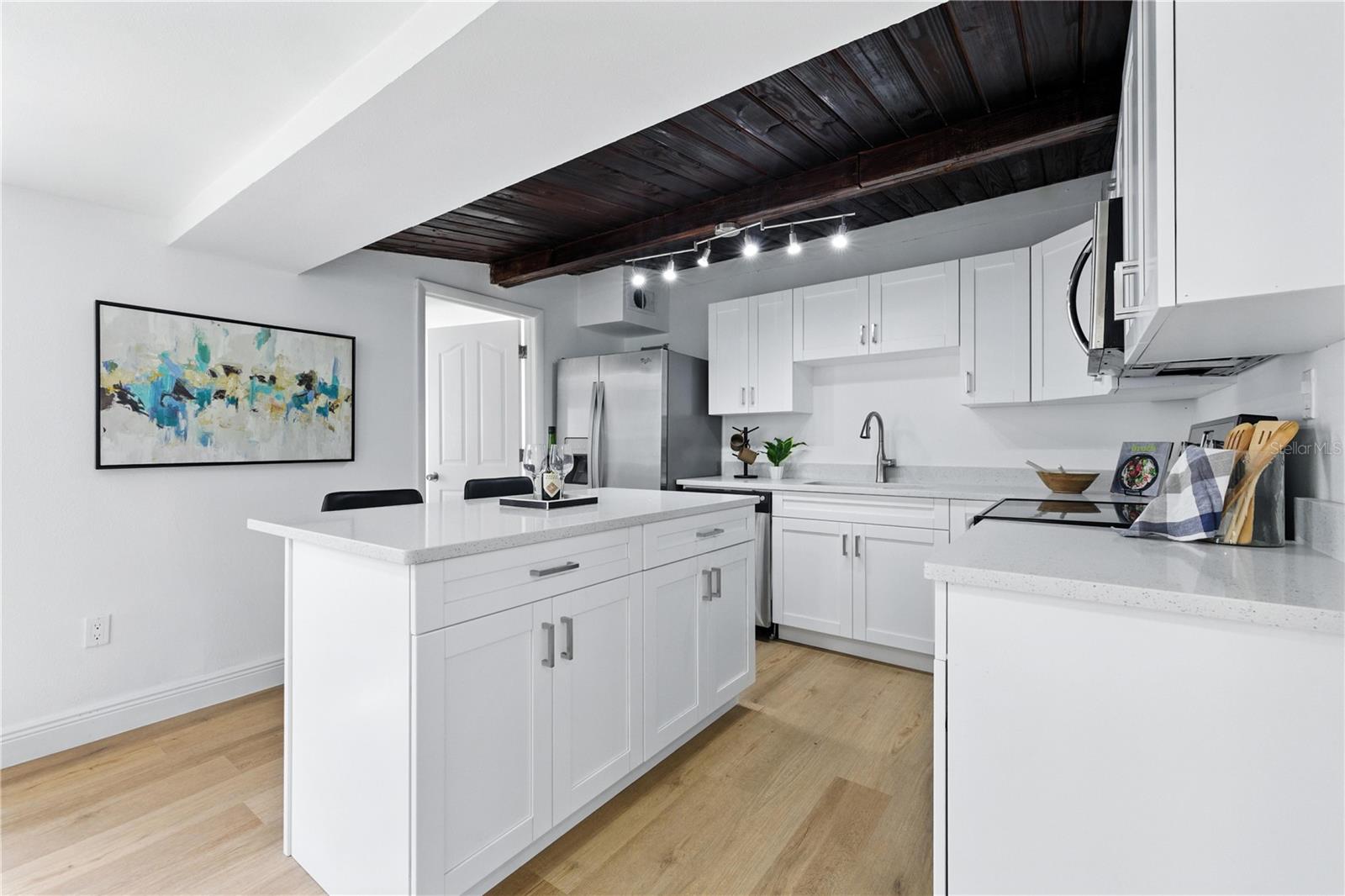 Image 6 of 20 For 6580 10th Avenue Terrace S