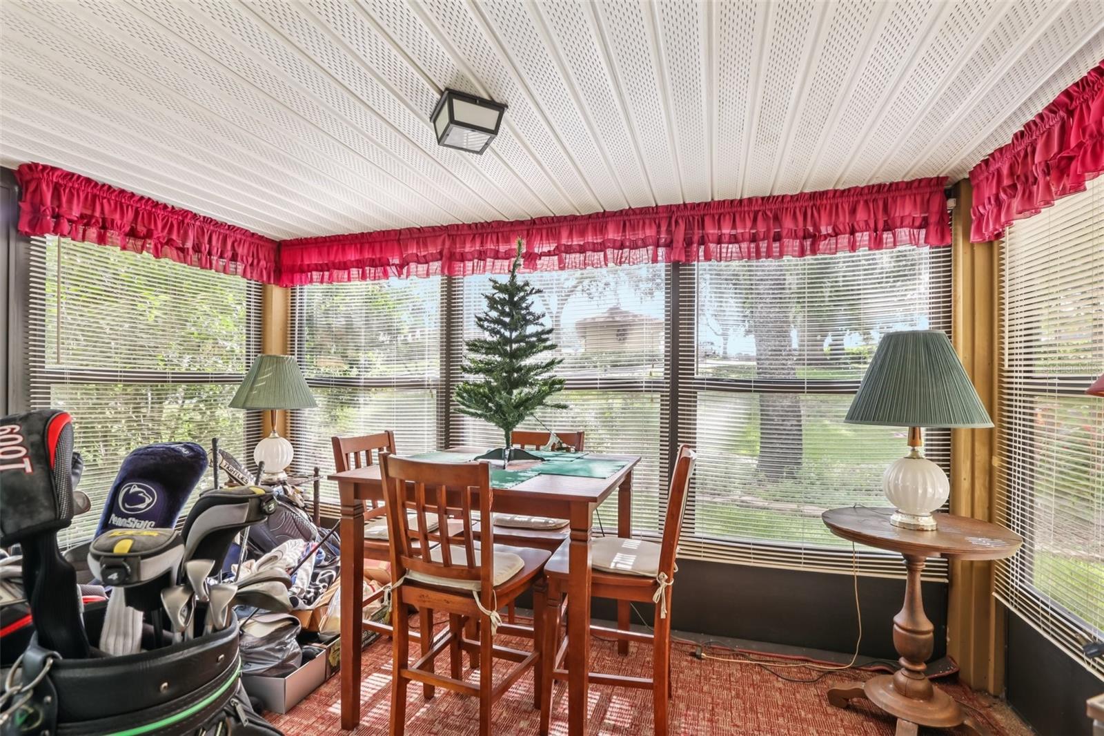 Image 30 of 50 For 3926 Lighthouse Way A