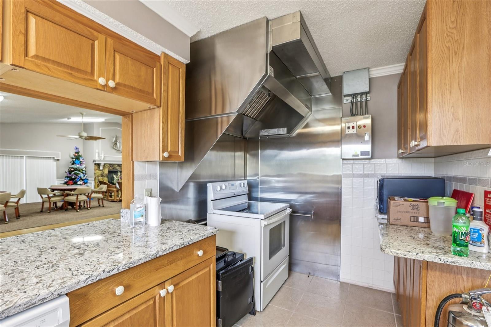 Image 45 of 50 For 3926 Lighthouse Way A