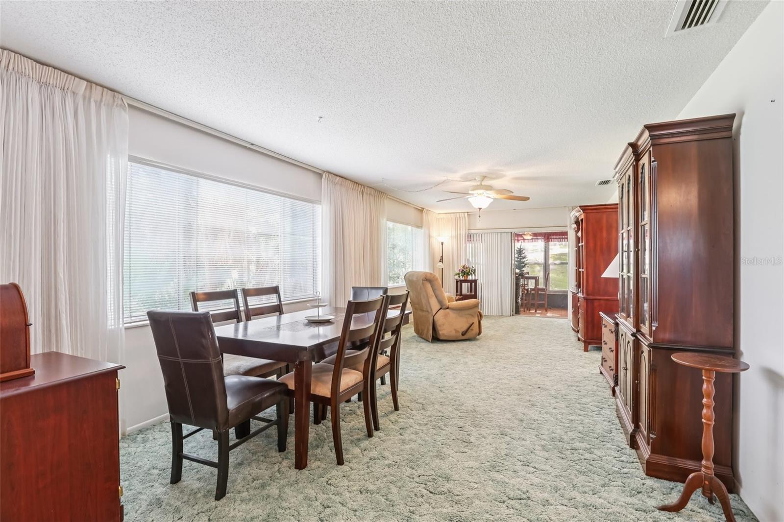 Image 7 of 50 For 3926 Lighthouse Way A