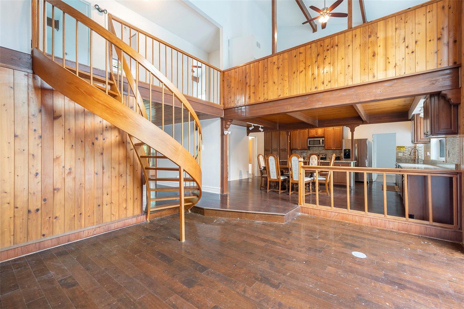 Listing photo id 10 for 39127 Pretty Pond Road