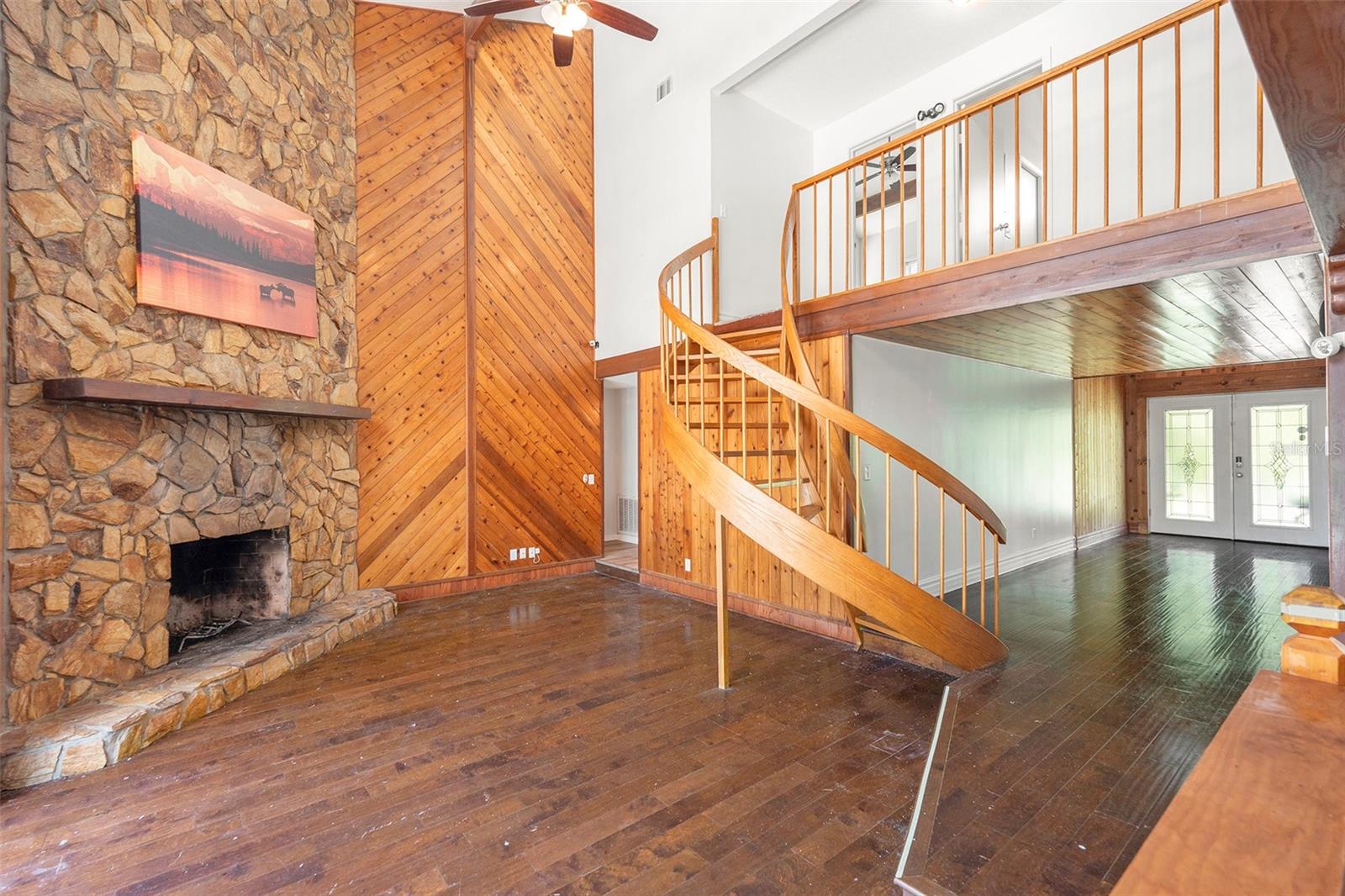 Listing photo id 12 for 39127 Pretty Pond Road