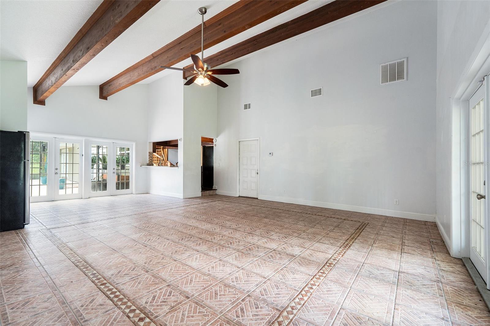 Listing photo id 19 for 39127 Pretty Pond Road