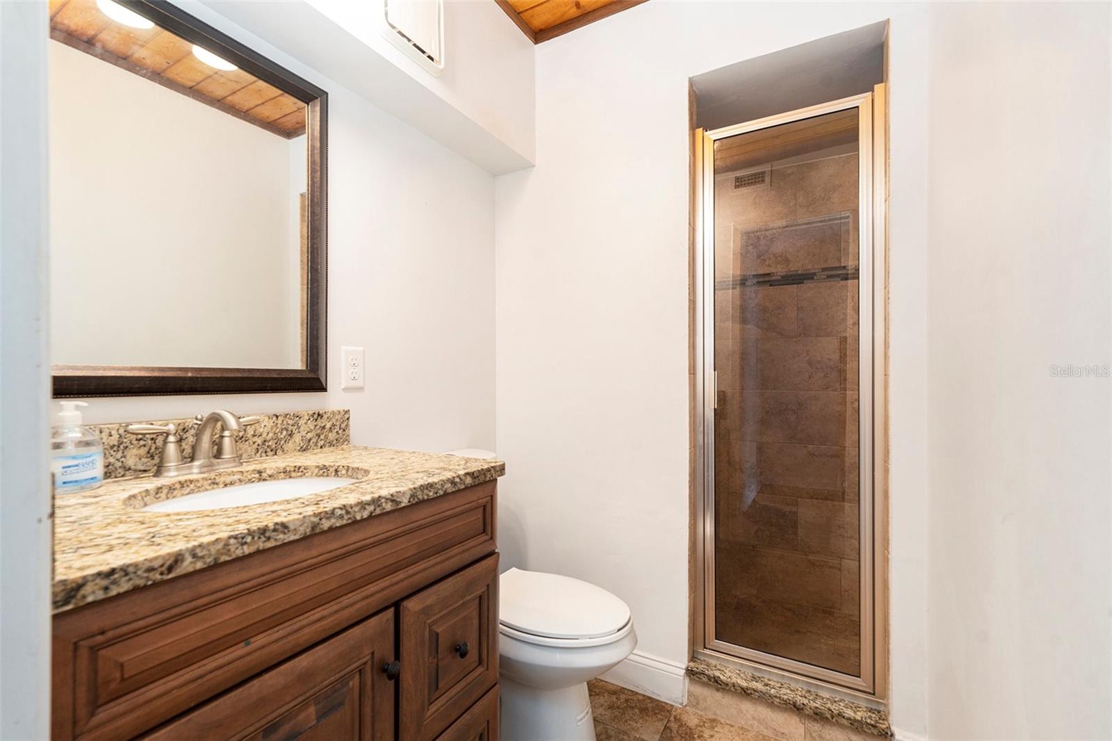 Listing photo id 20 for 39127 Pretty Pond Road