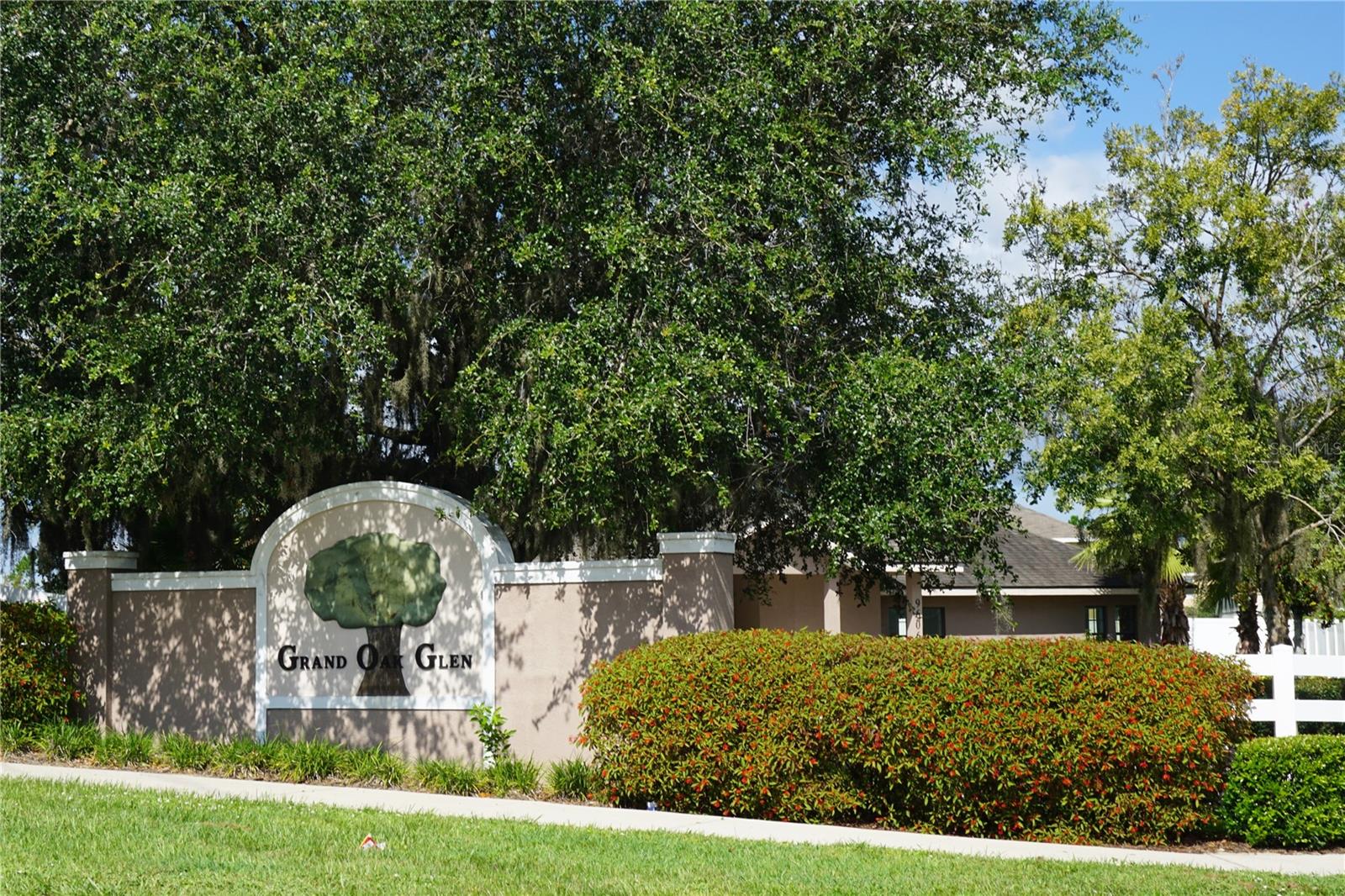 Image 2 of 35 For 9726 Troncais Circle