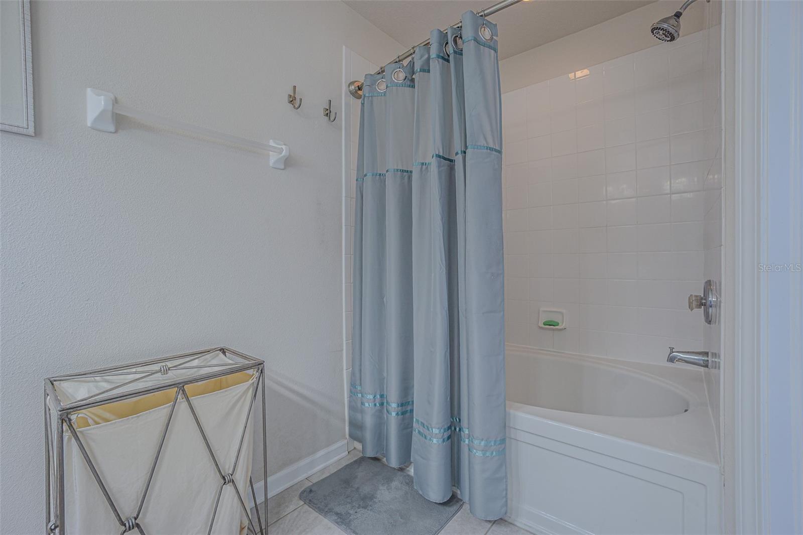 Image 14 of 31 For 4939 Pond Ridge Drive