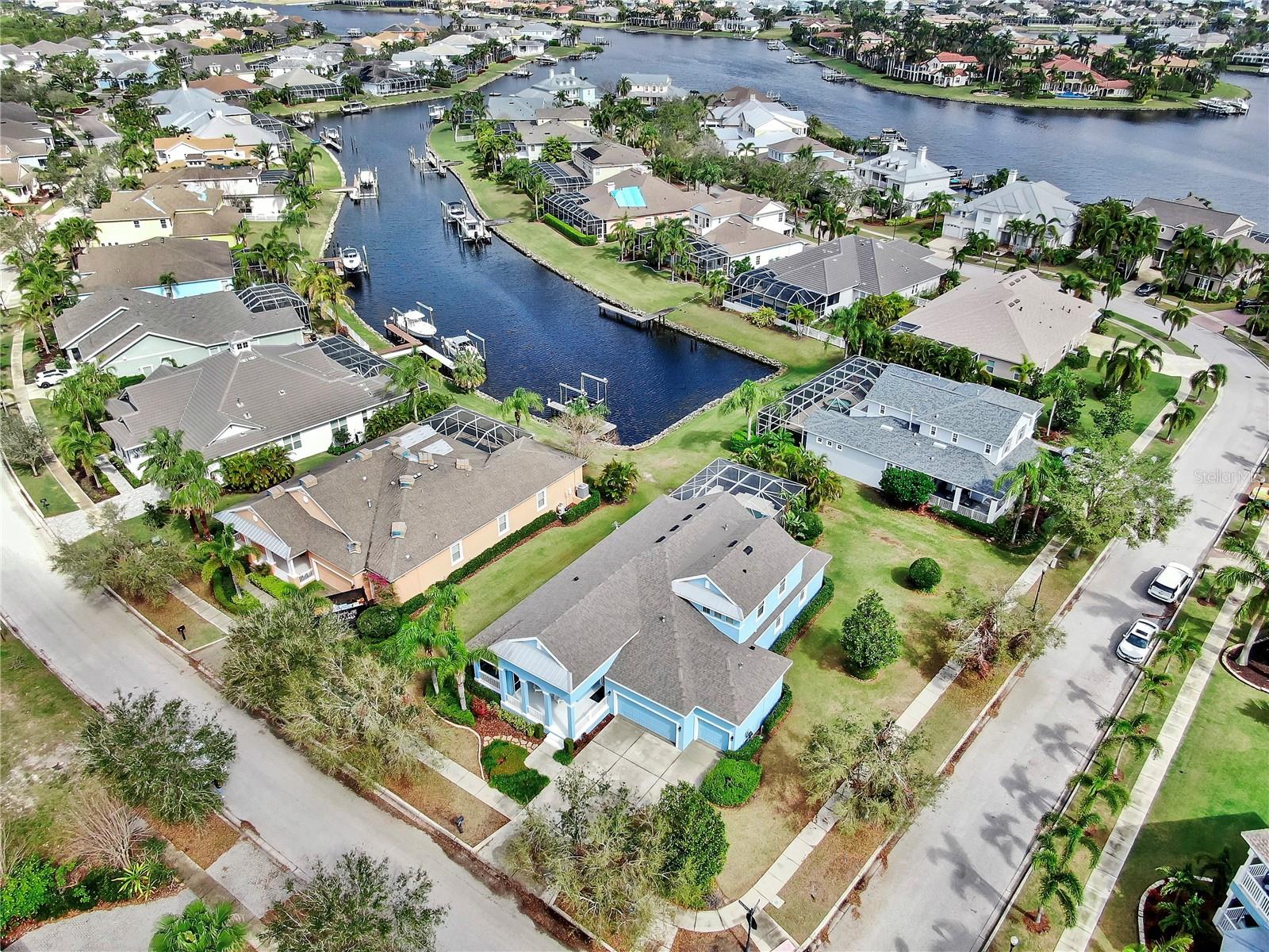 Image 4 of 67 For 613 Manns Harbor Drive