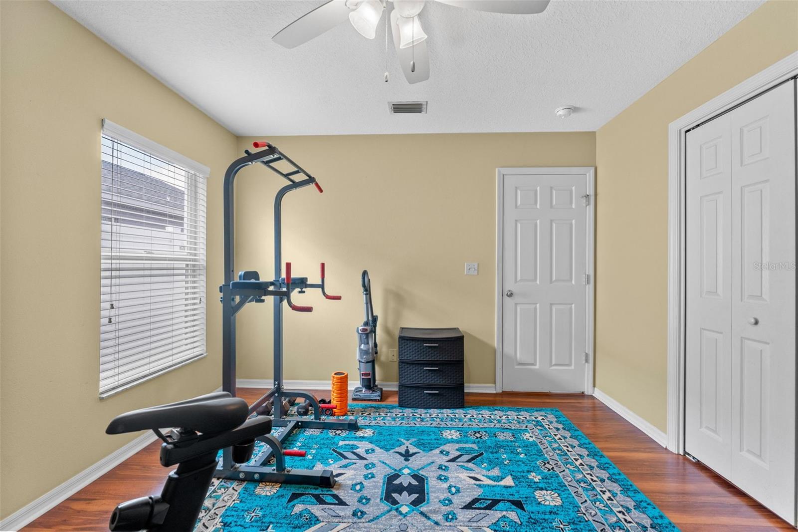 Image 28 of 40 For 2630 Allwood Avenue