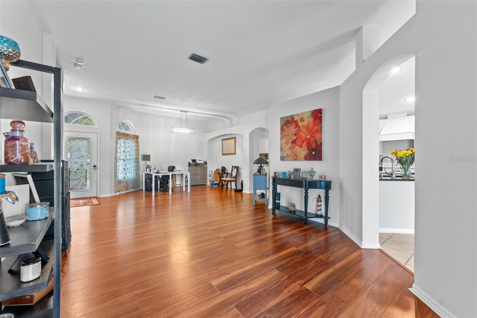 Image 9 of 40 For 2630 Allwood Avenue