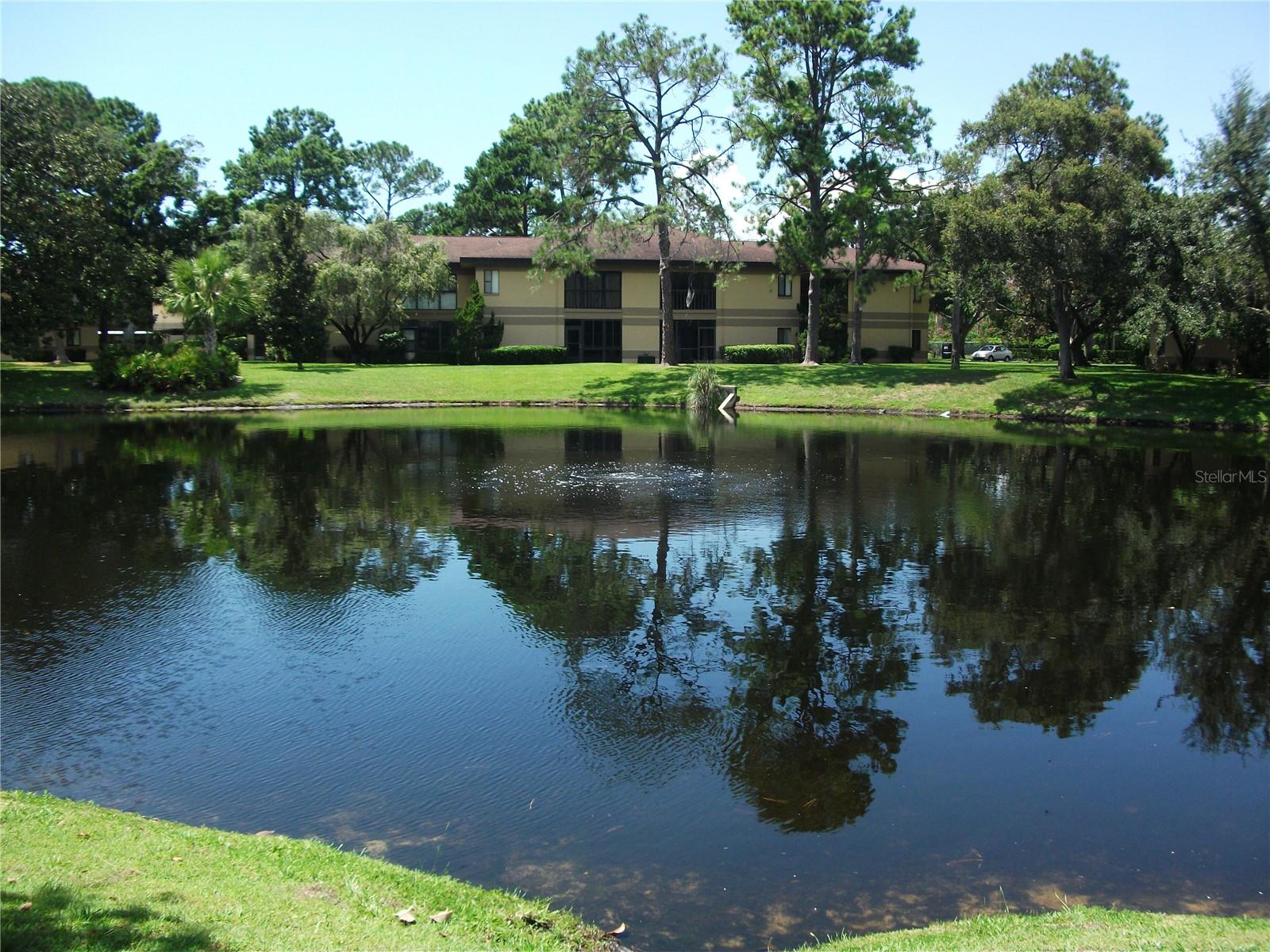 Image 13 of 18 For 2679 Sabal Springs Circle 102
