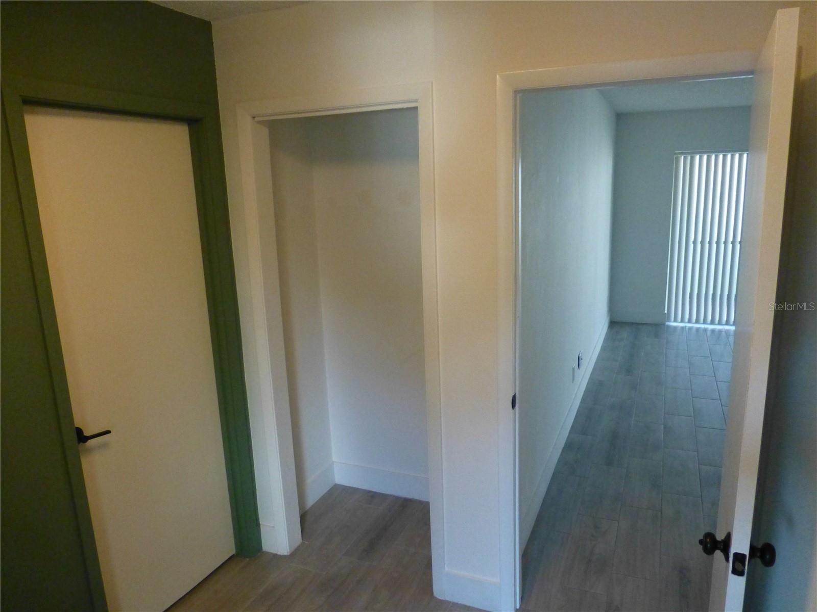 Image 14 of 30 For 60 Iris Place