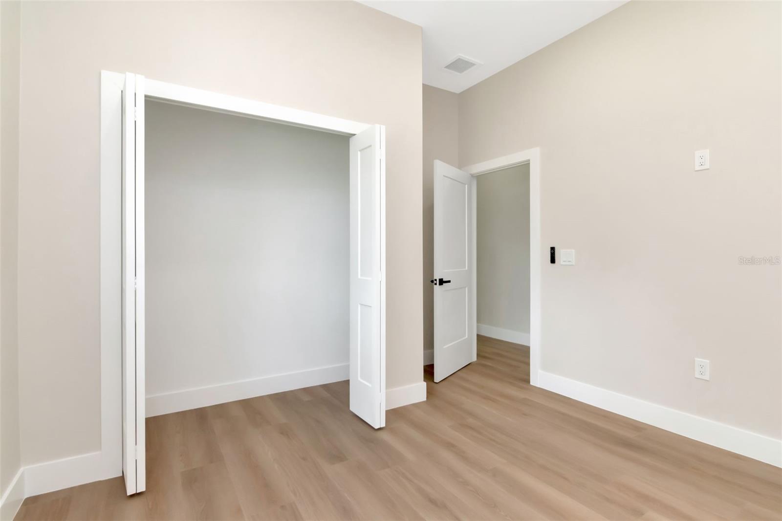 Image 30 of 55 For 5017 9th Avenue S