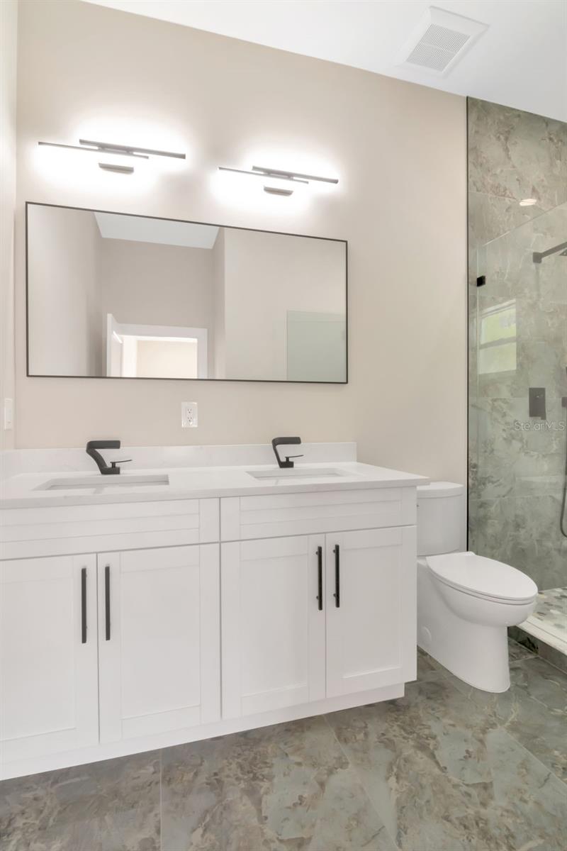 Image 34 of 55 For 5017 9th Avenue S