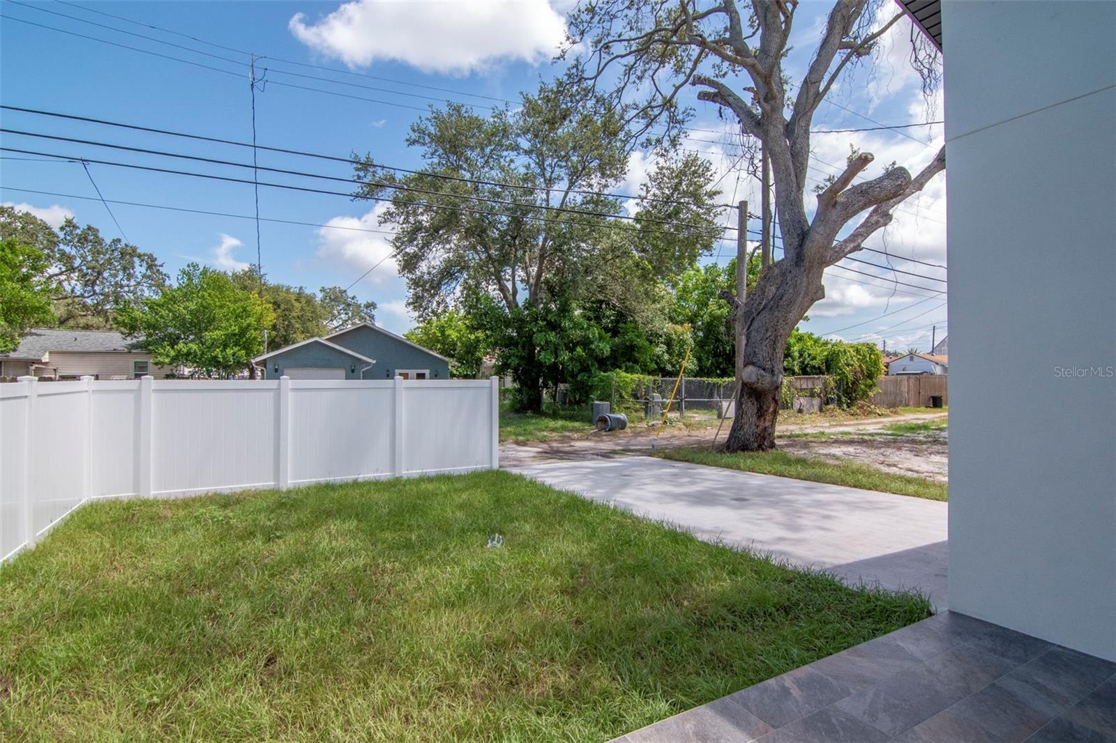 Image 43 of 55 For 5017 9th Avenue S