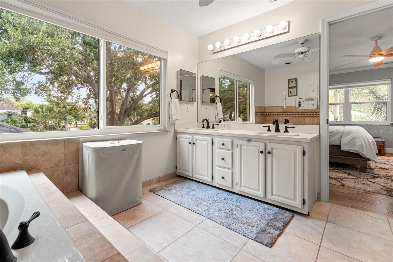 Image 42 of 54 For 3114 Coachman Avenue
