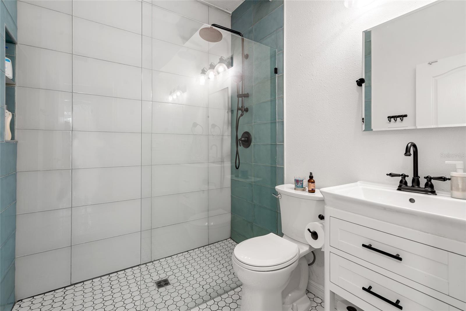 Image 6 of 54 For 3114 Coachman Avenue