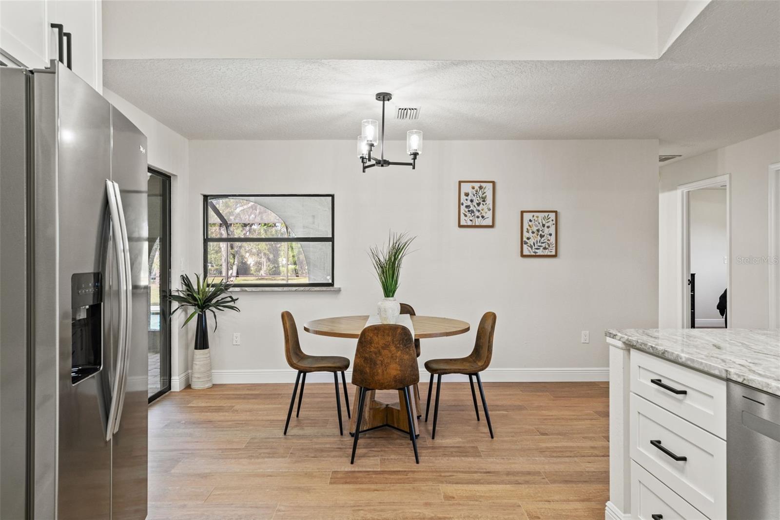 Image 15 of 48 For 3385 Spring Park Way