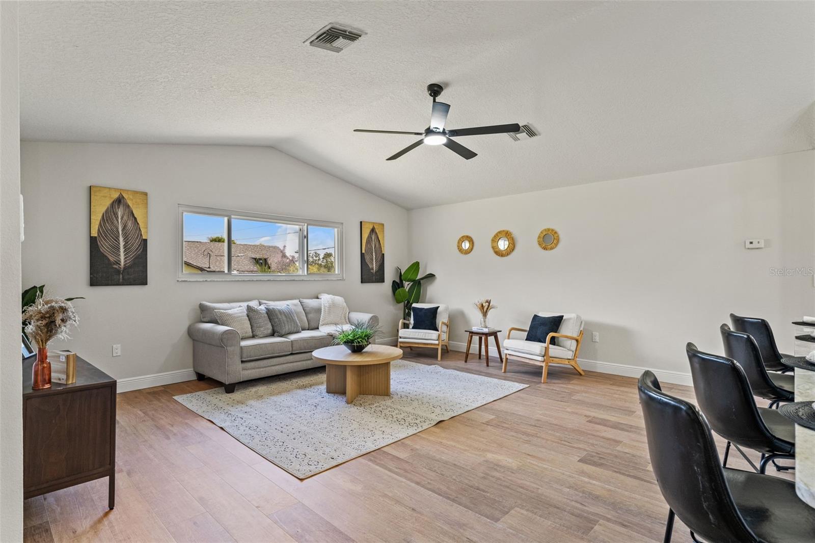 Image 19 of 48 For 3385 Spring Park Way