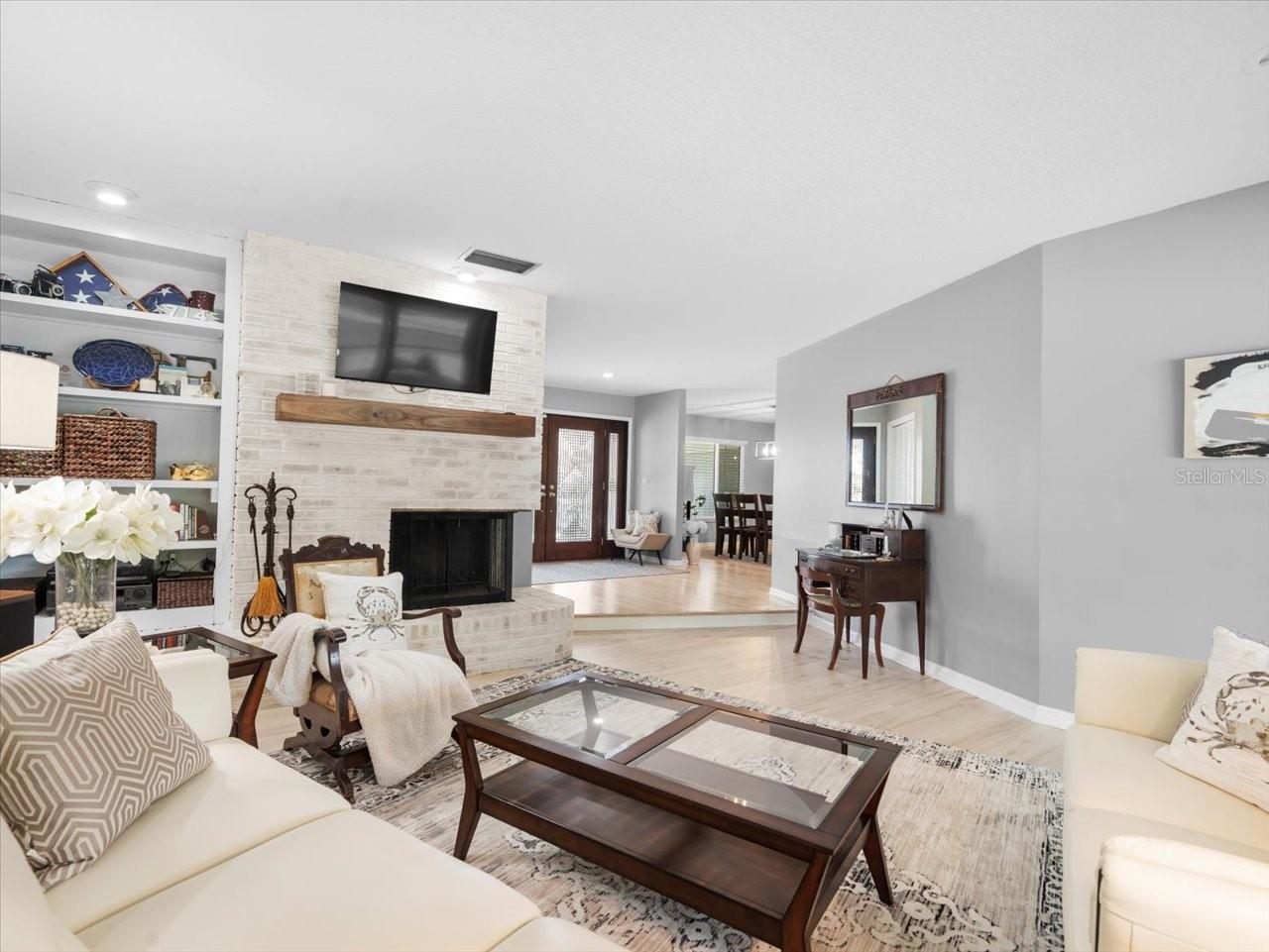 Image 10 of 49 For 4205 Wayside Willow Court