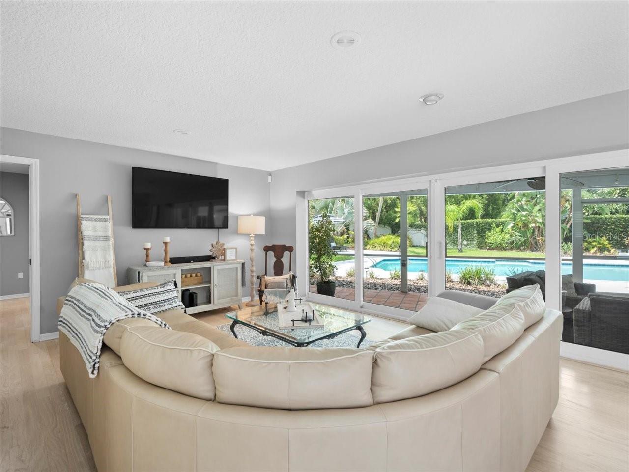 Image 11 of 49 For 4205 Wayside Willow Court
