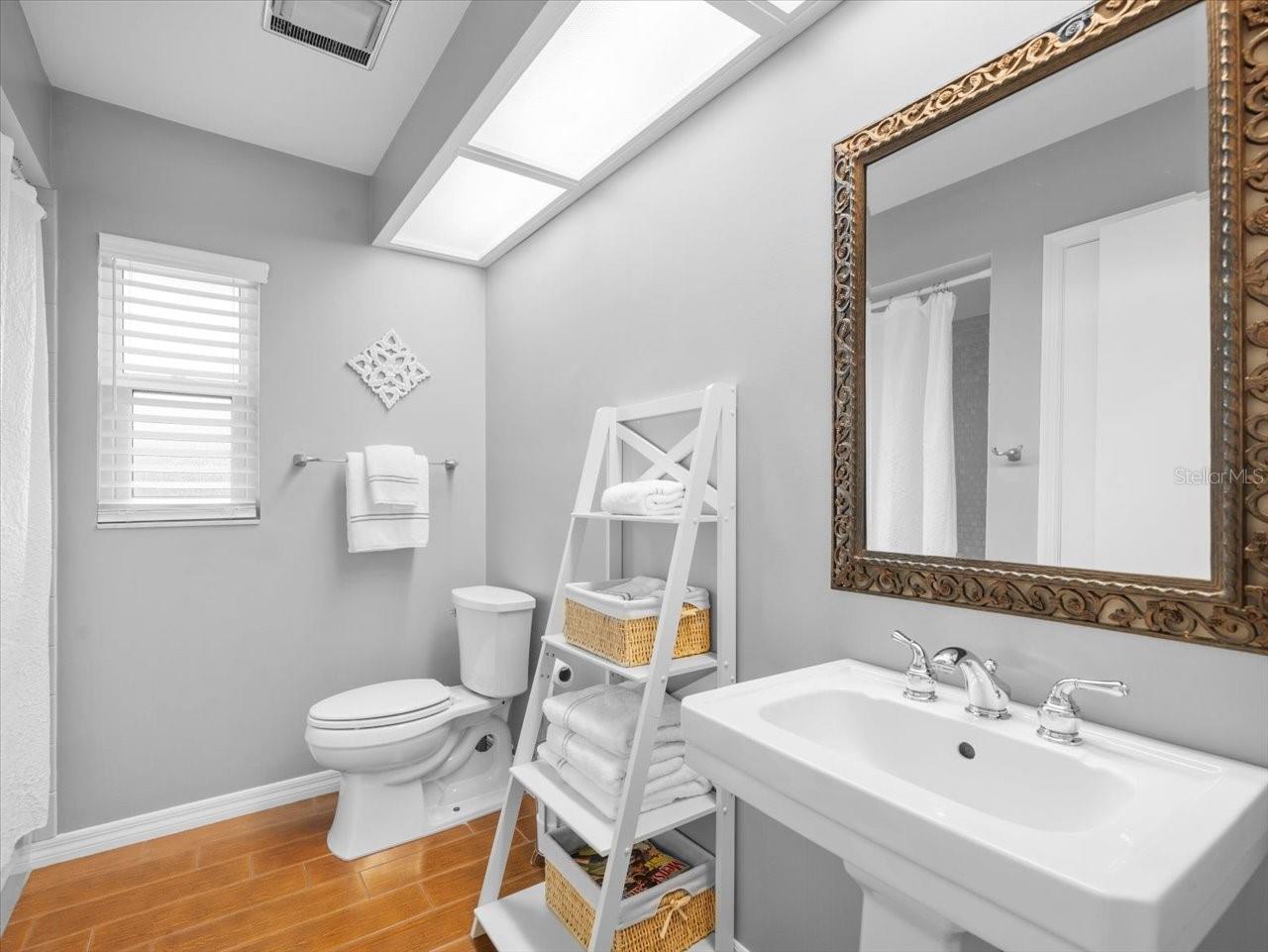 Image 31 of 49 For 4205 Wayside Willow Court