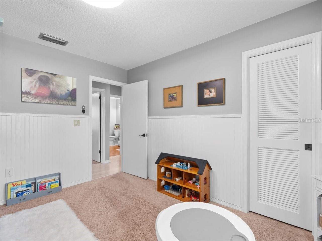 Image 33 of 49 For 4205 Wayside Willow Court