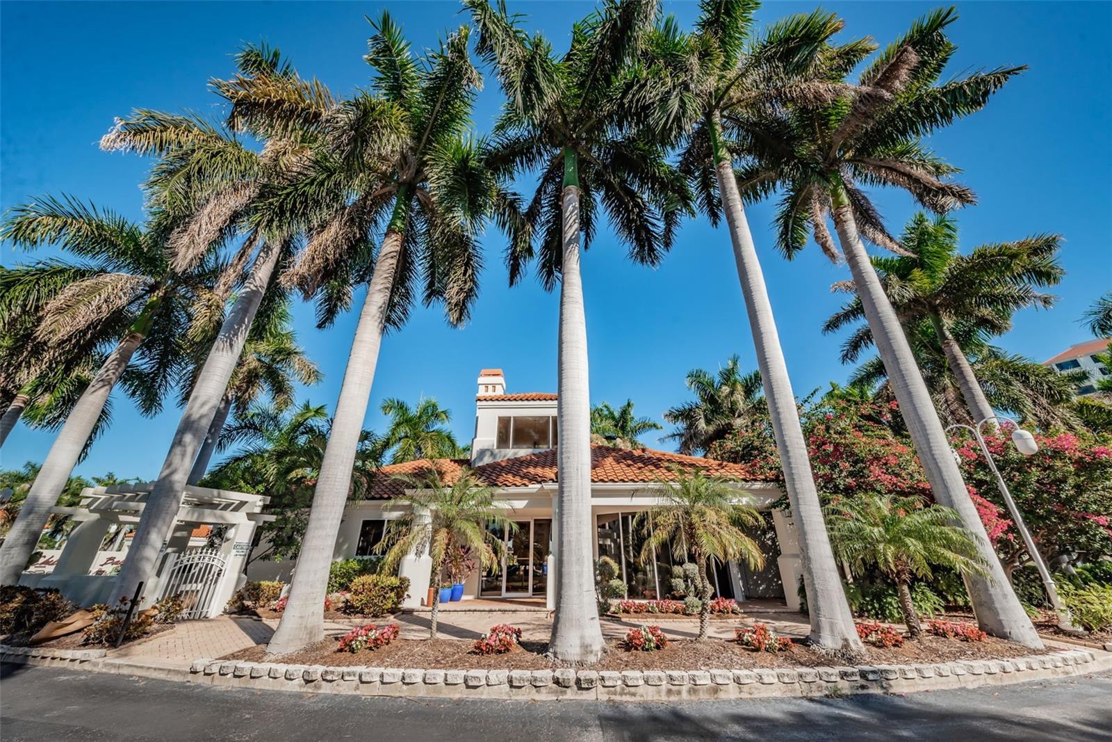 Image 58 of 81 For 6105 Bahia Del Mar Circle 187