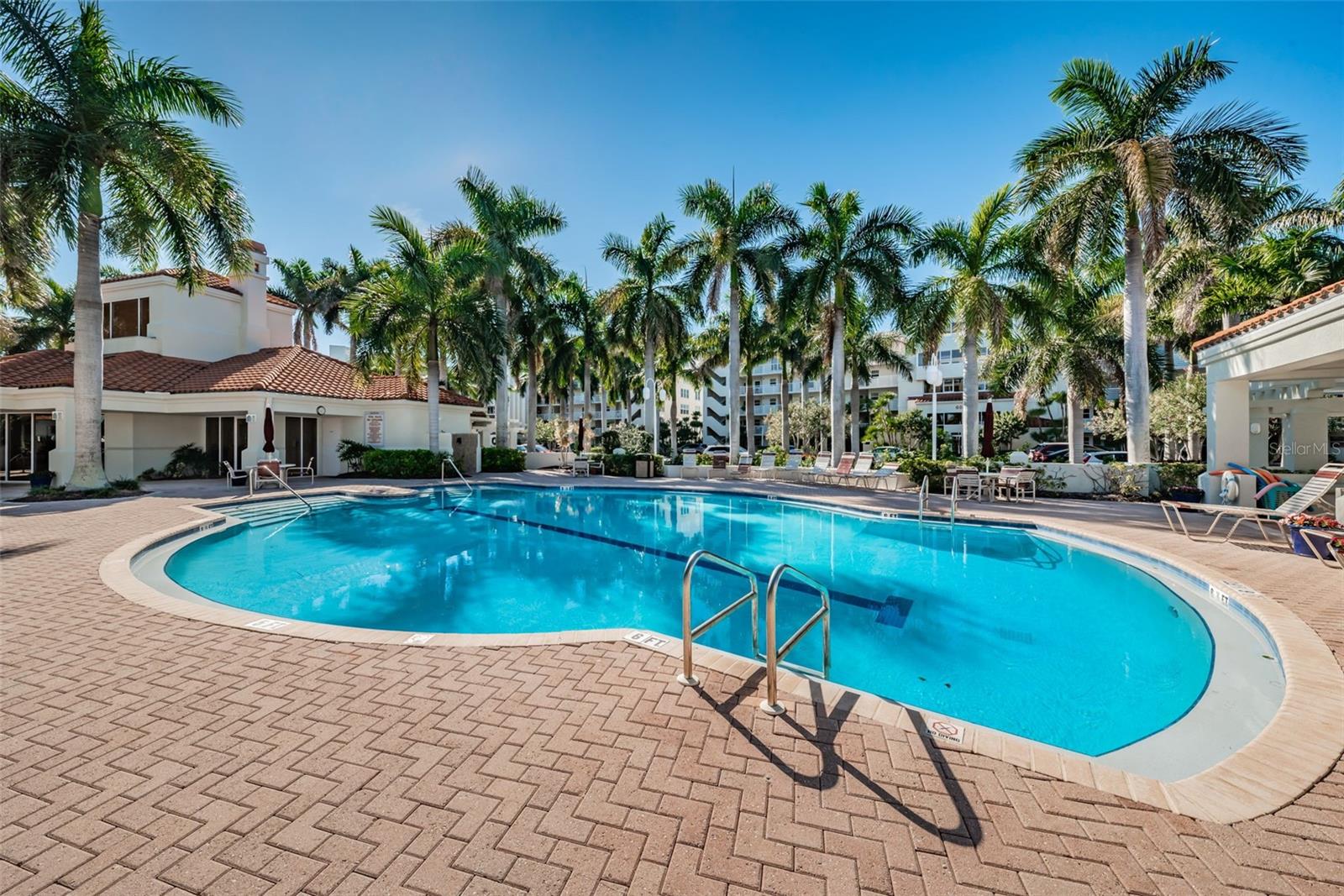 Image 75 of 81 For 6105 Bahia Del Mar Circle 187