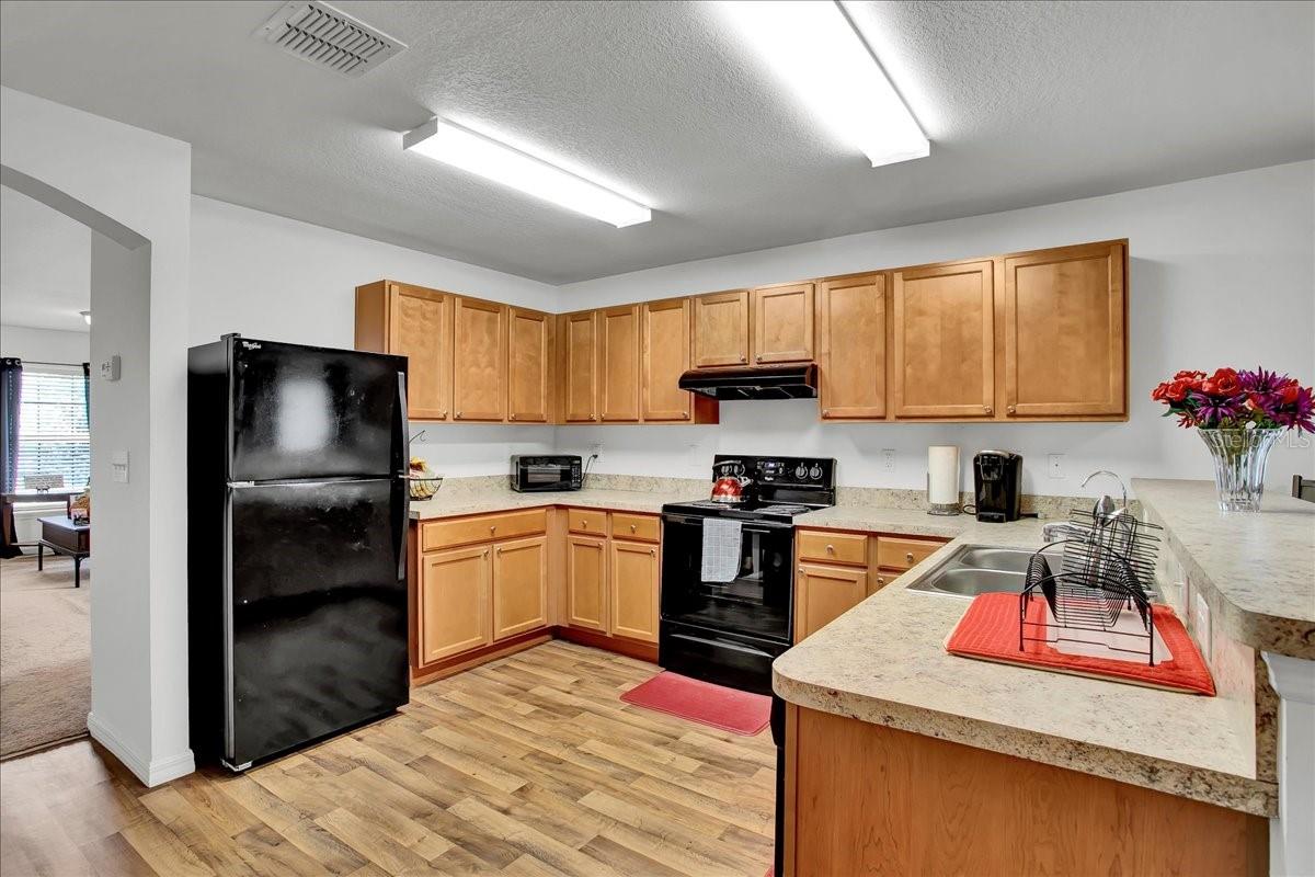 Image 22 of 61 For 616 Chatham Walk Drive