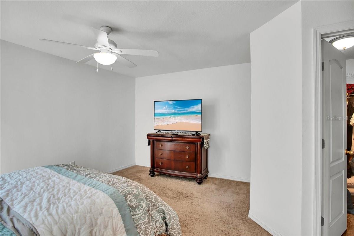 Image 38 of 61 For 616 Chatham Walk Drive