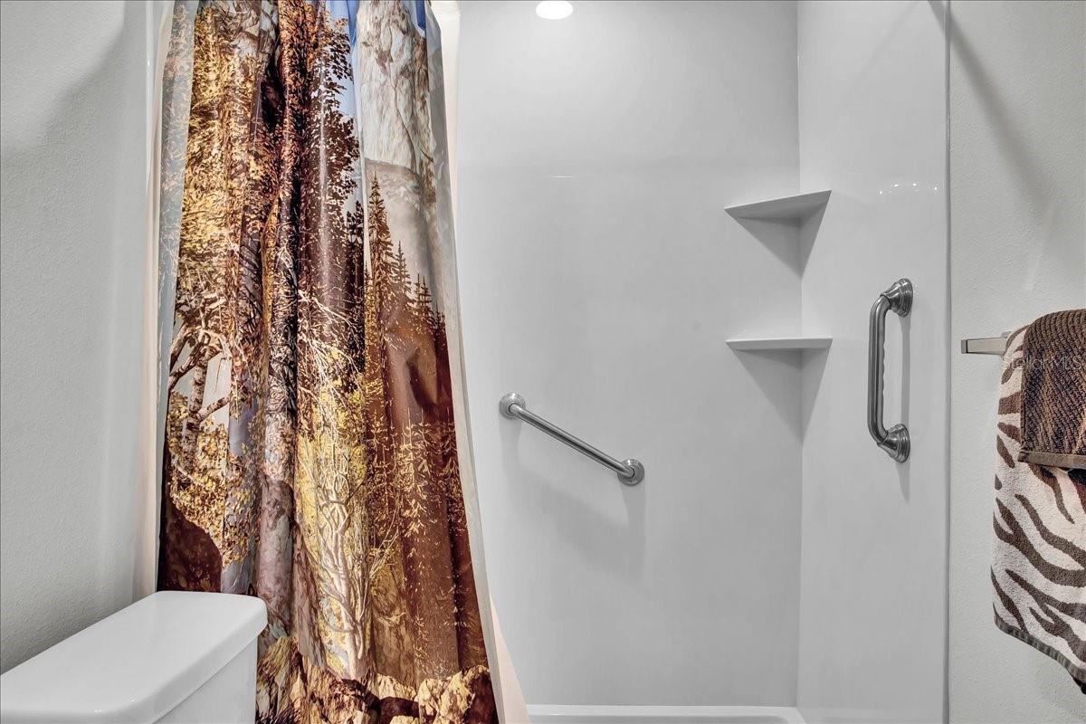 Image 45 of 61 For 616 Chatham Walk Drive