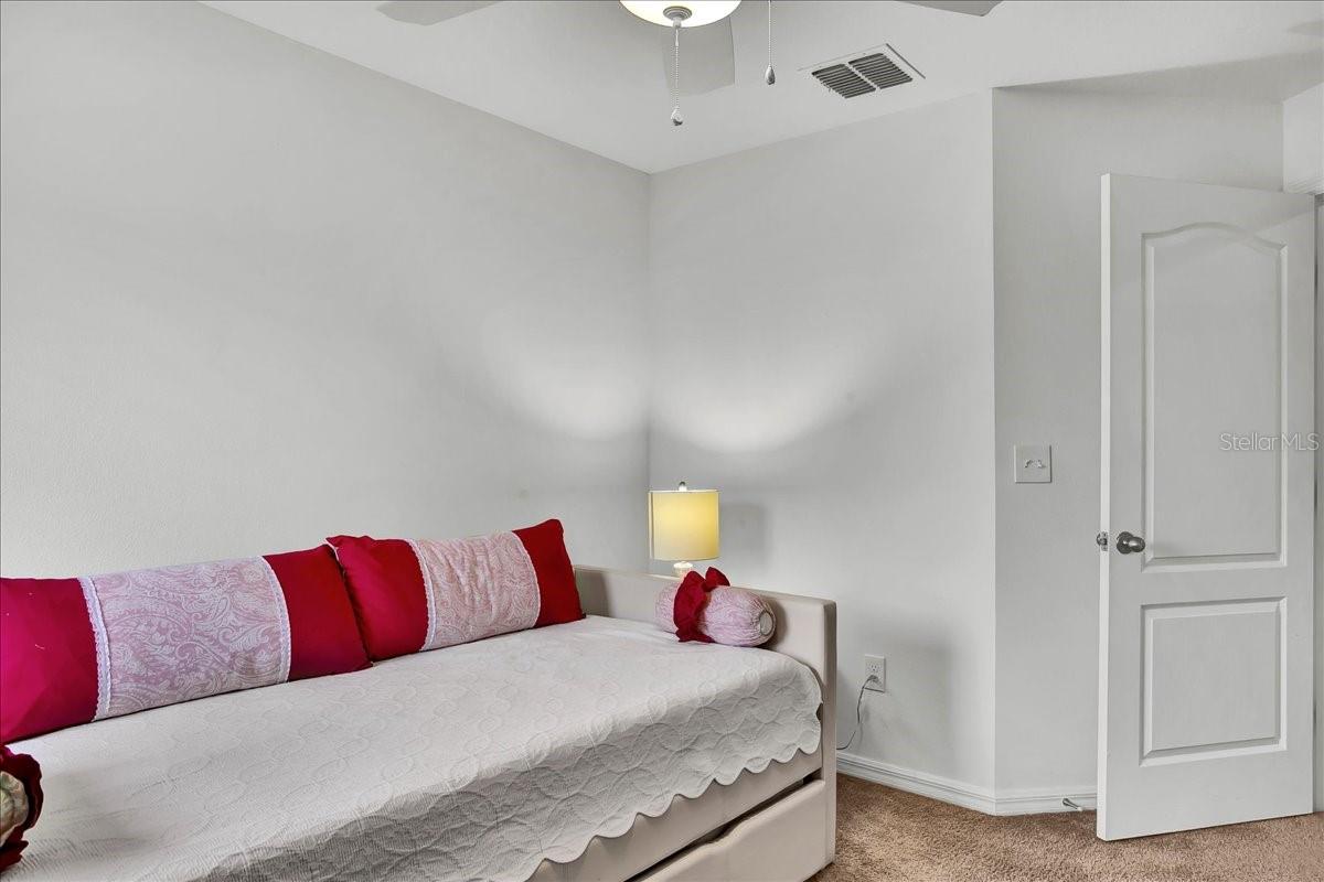 Image 52 of 61 For 616 Chatham Walk Drive