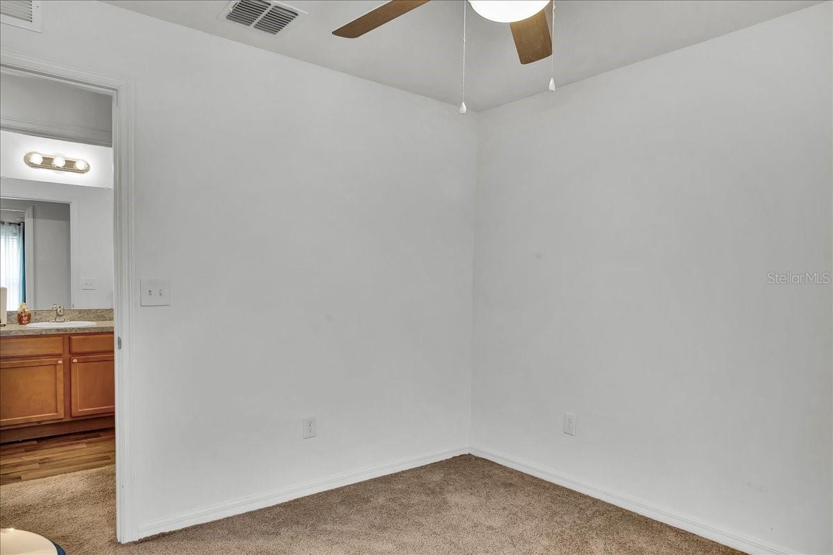 Image 54 of 61 For 616 Chatham Walk Drive