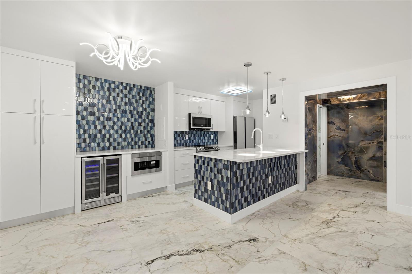 Image 5 of 30 For 5306 Santa Rosa Court 144