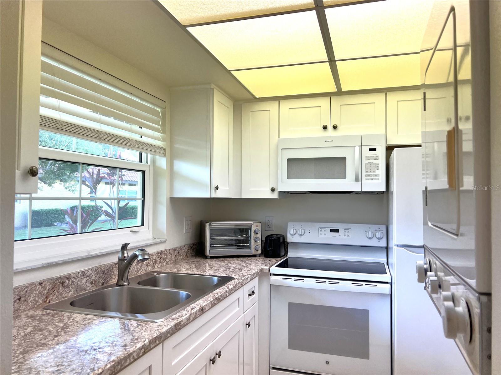 Image 11 of 37 For 1701 Pinehurst Road 29d