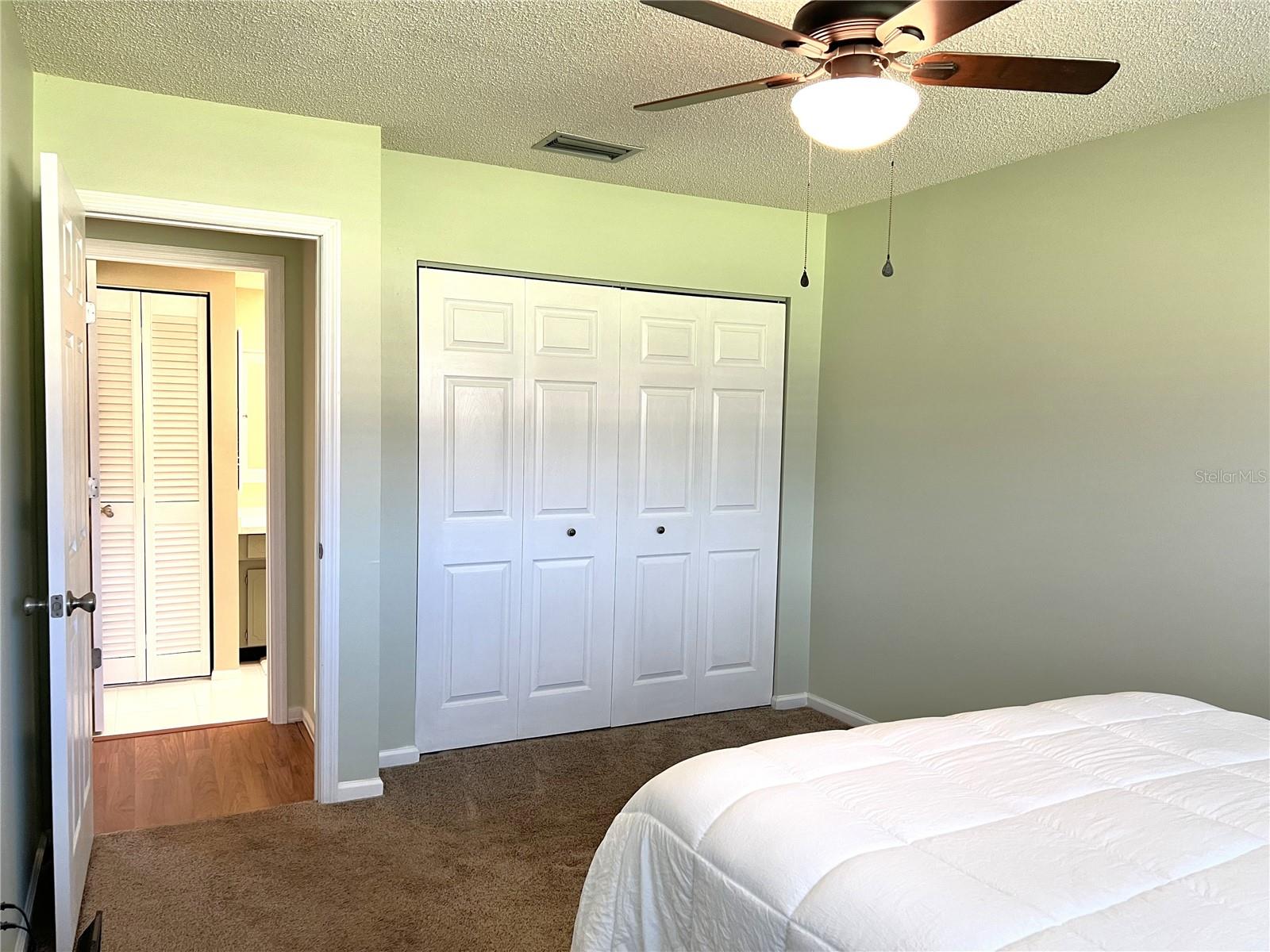 Image 21 of 37 For 1701 Pinehurst Road 29d