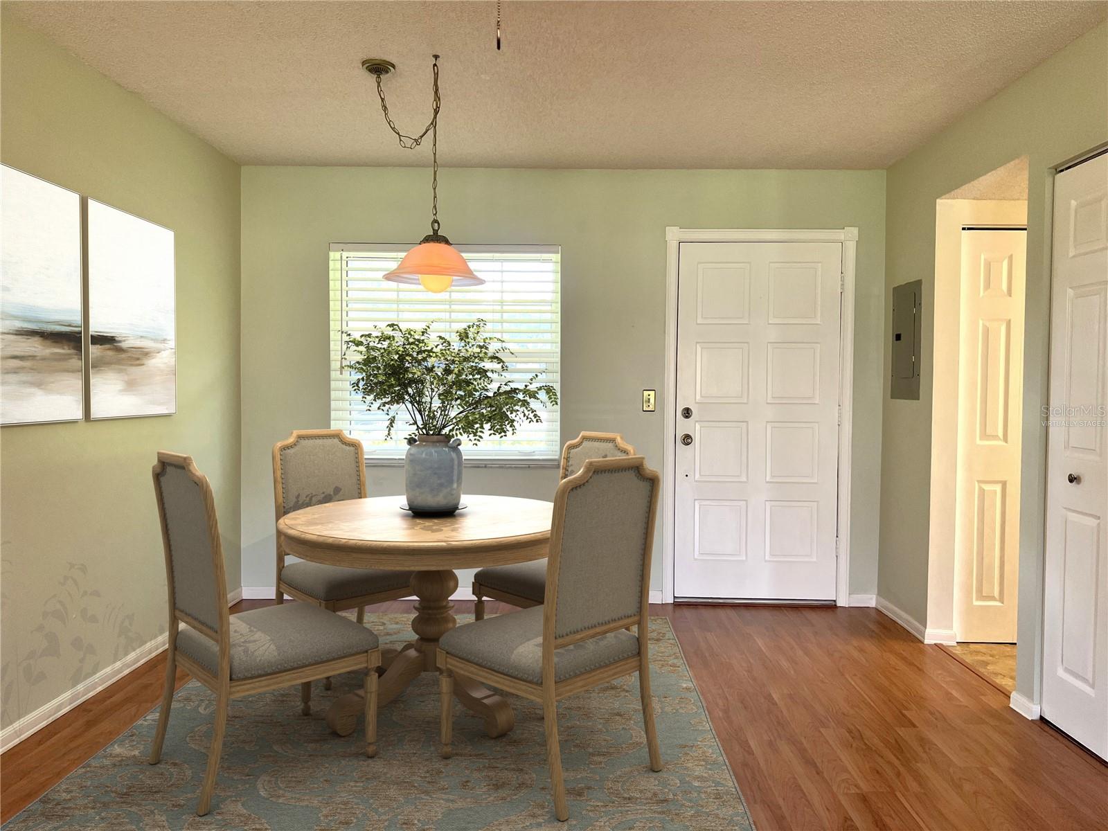 Image 5 of 37 For 1701 Pinehurst Road 29d