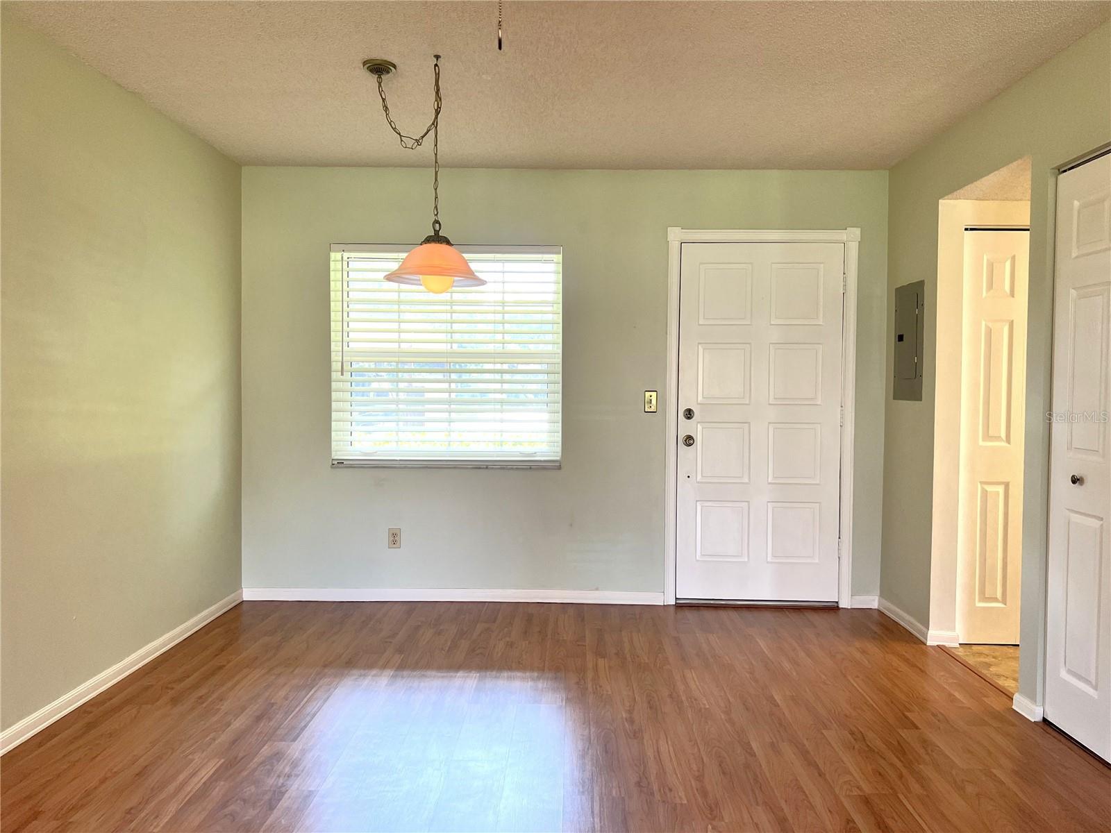 Image 6 of 37 For 1701 Pinehurst Road 29d