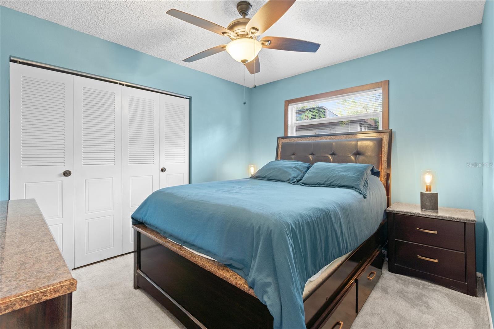 Listing photo id 22 for 5050 45th Street N