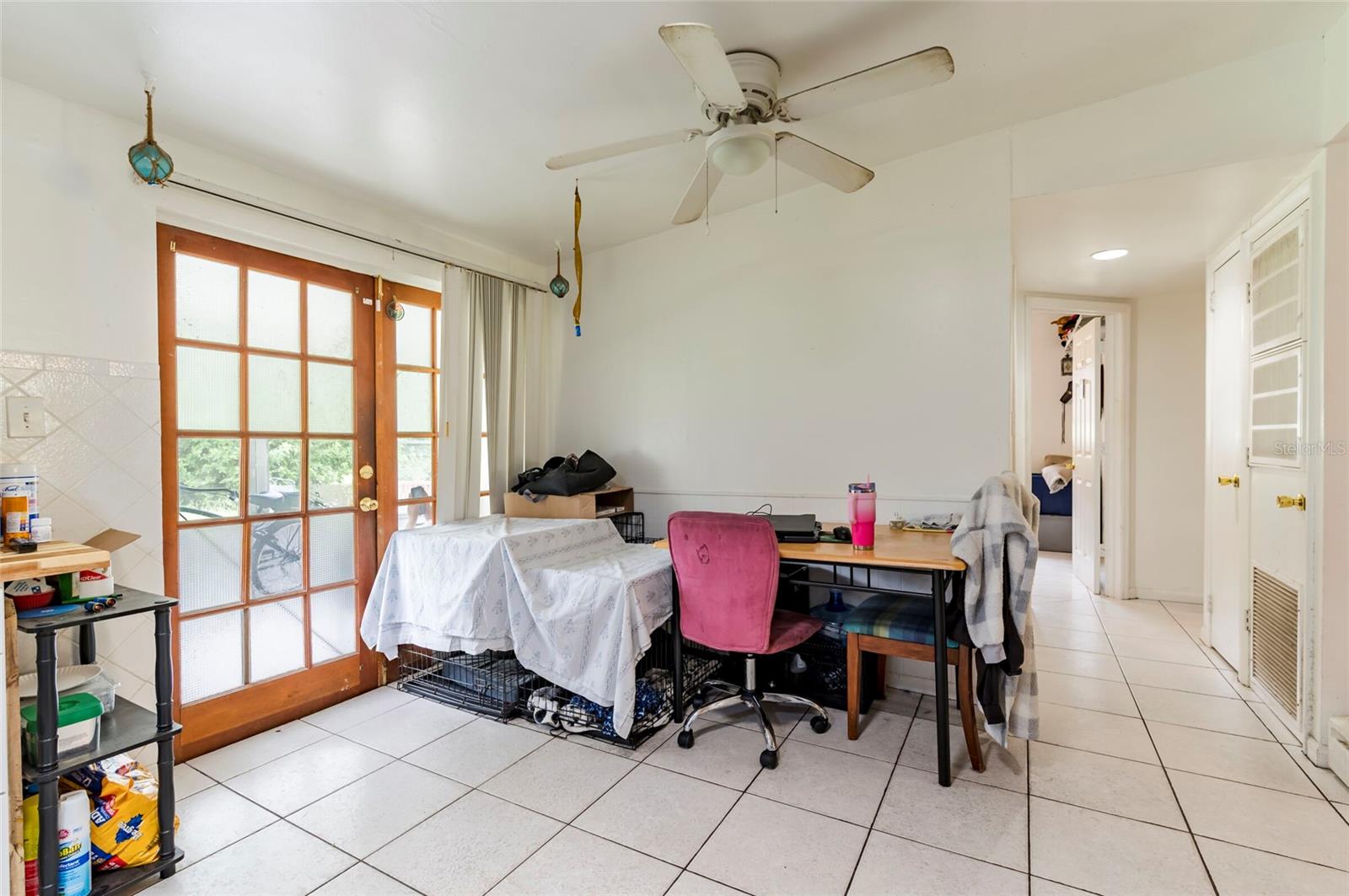 Image 9 of 26 For 1596 Shirley Place