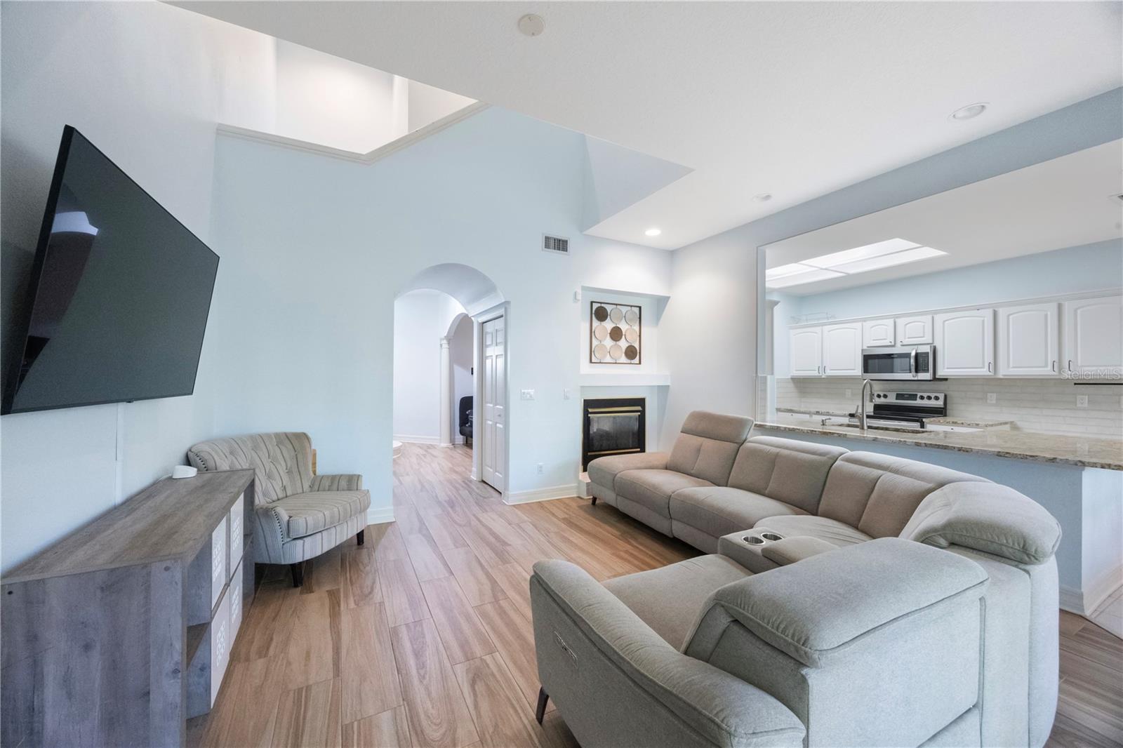 Image 10 of 43 For 13606 Eagles Walk Drive
