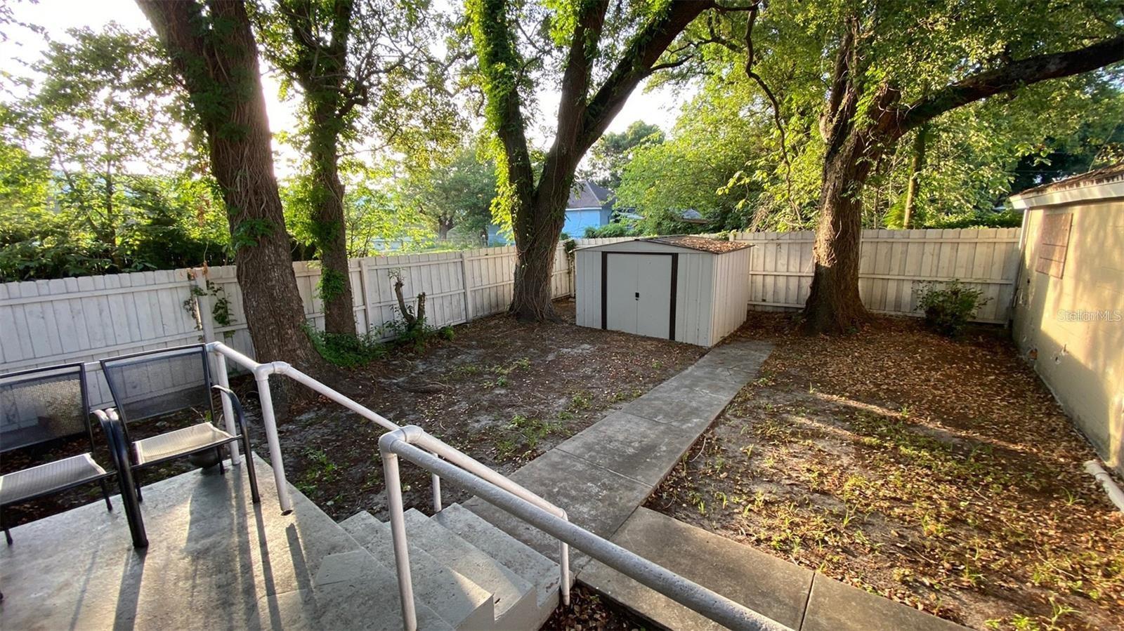Image 5 of 20 For 710 Forest Avenue