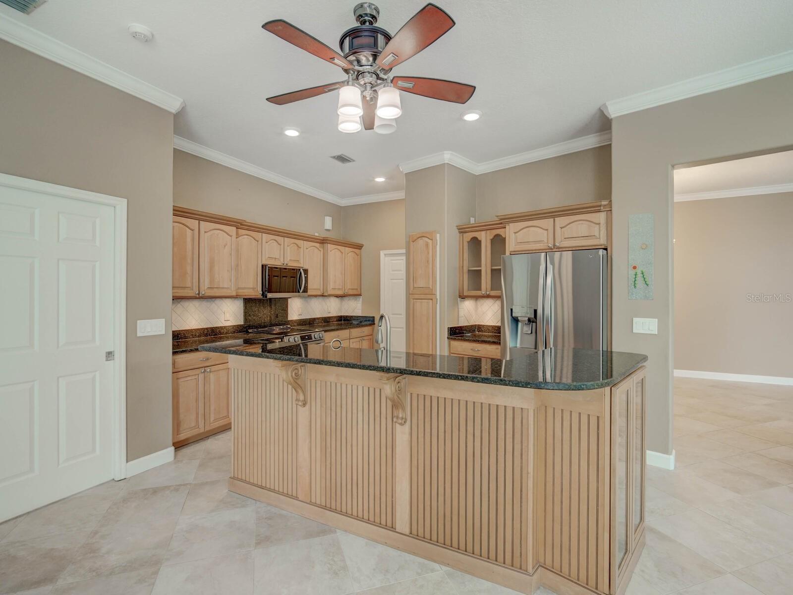 Image 10 of 50 For 4323 Clairidge Way