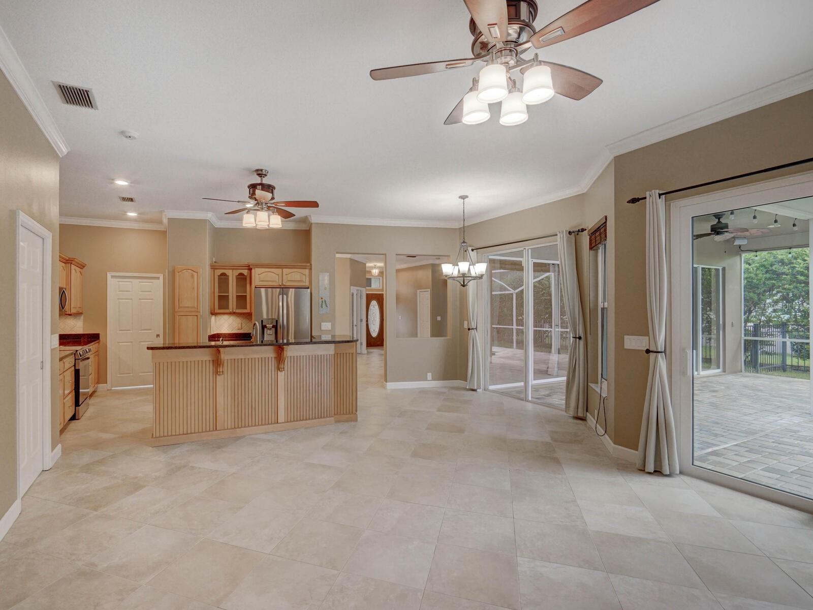 Image 16 of 50 For 4323 Clairidge Way