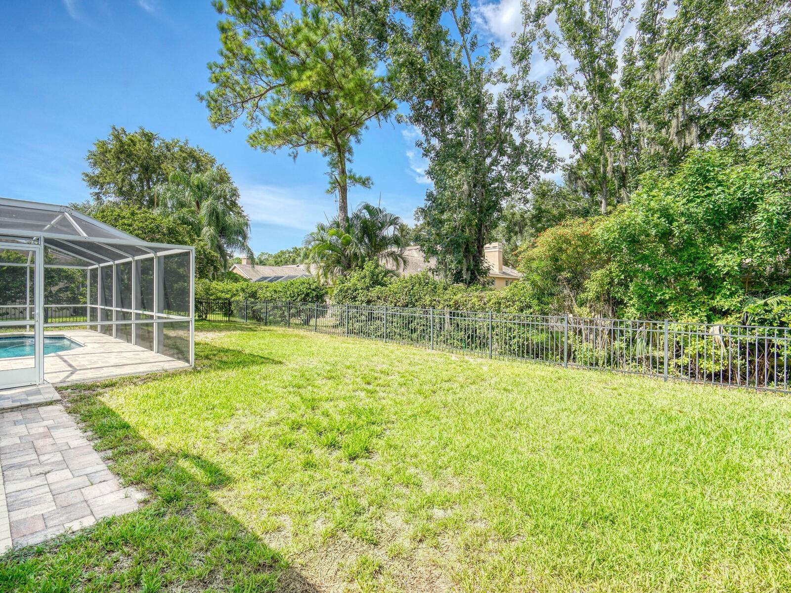 Image 36 of 50 For 4323 Clairidge Way